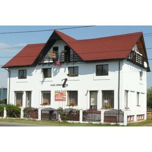 Camere De Inchiriat Edelweiss Dumbrava Rosie ภายนอก รูปภาพ